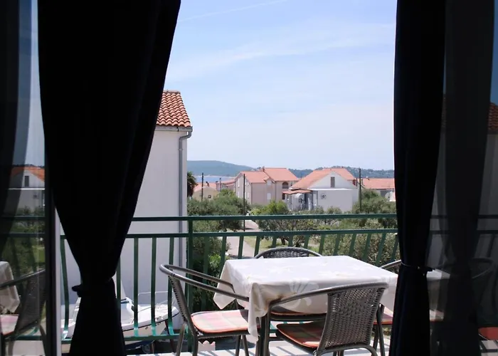 In With Sea View, Balcony, Air Conditioning, Wifi 612-4 * Vodice