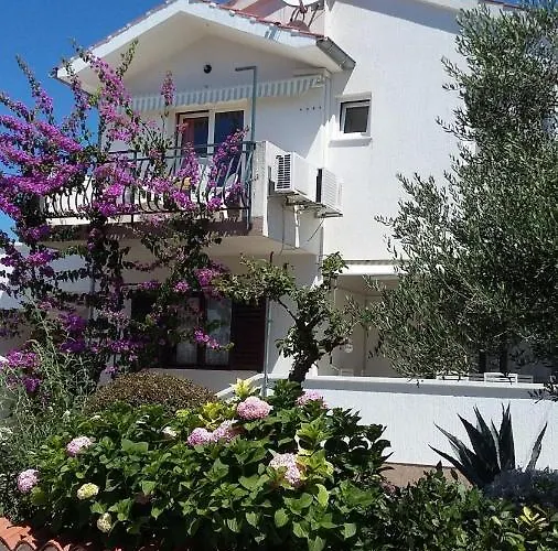 In With Sea View, Balcony, Air Conditioning, Wifi 612-4 Apartamento Vodice