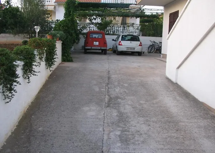 In With Sea View, Balcony, Air Conditioning, Wifi 612-4